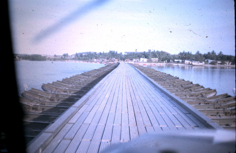 Pontoon Bridge 4/66